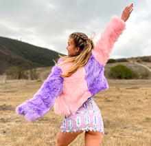 Load image into Gallery viewer, Cotton Candy Dreamz Colorblock Reversible Coat *READY TO SHIP!*
