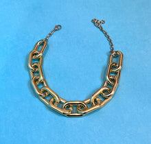 Load image into Gallery viewer, Chrome Acrylic Chain Choker/Necklace
